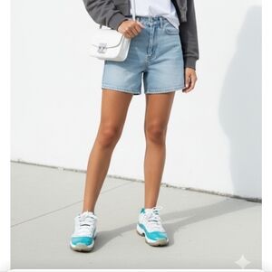 Jordan 11 Retro Low Aqua Safari